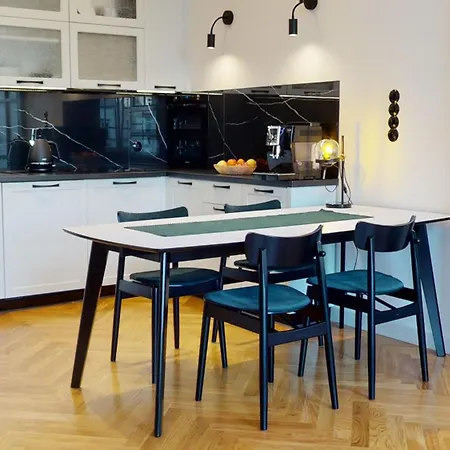 Big Modern Apart- Market Square- 6 People-view To Town Hall * Wroclaw